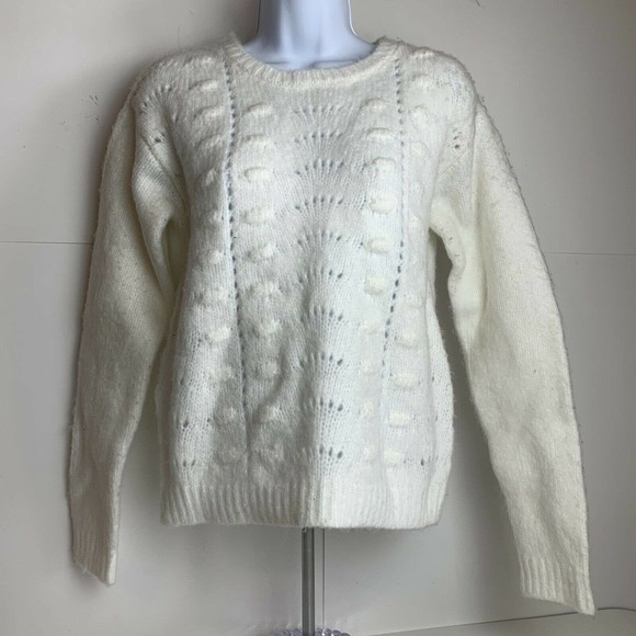 Love By Design White Pullover Sweater 